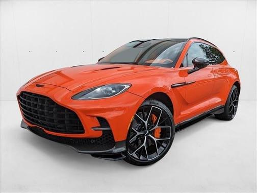 2025 Aston Martin DBX 707