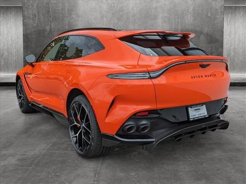 2025 Aston Martin DBX 707
