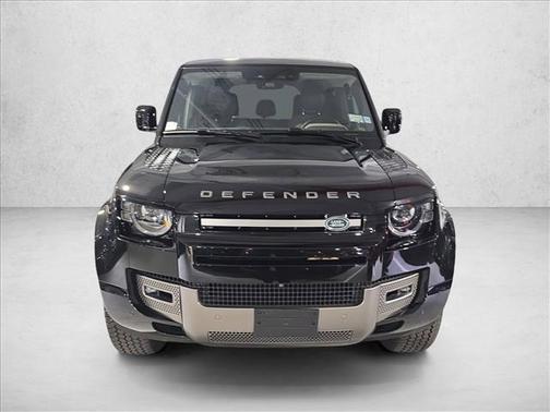 2024 Land Rover Defender P400 X-Dynamic SE