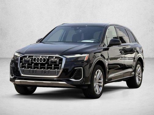 Mythos Black Metallic 2025 Audi Q7 55 Premium Plus