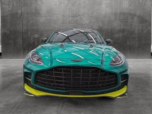 2024 Aston Martin DBX 707