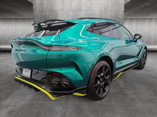 2024 Aston Martin DBX 707