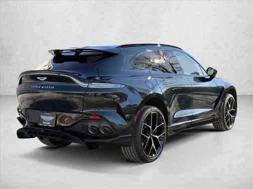 2026 Aston Martin DBX 707