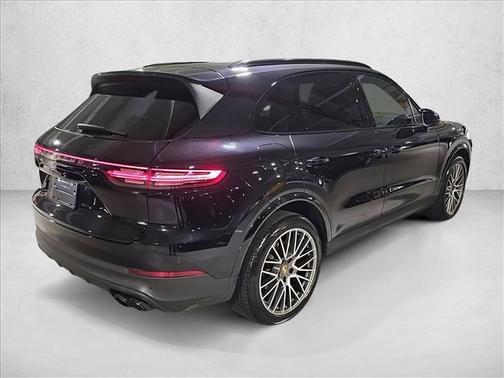 2022 Porsche Cayenne S Platinum Edition