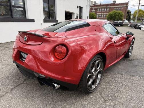 Rosso Alfa 2015 Alfa Romeo 4C Launch Edition