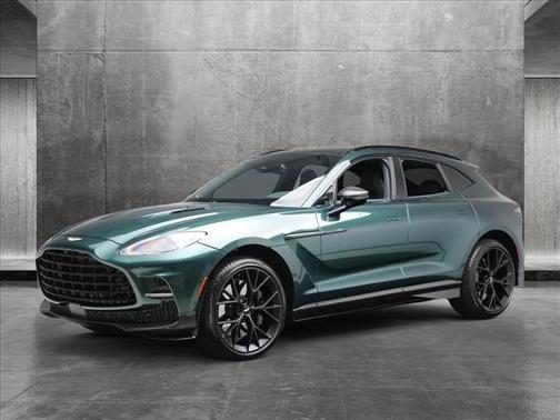 2025 Aston Martin DBX 707