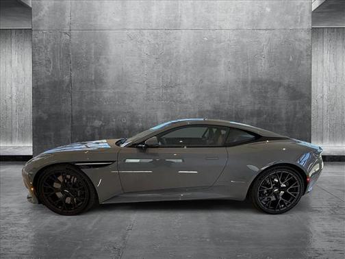 2024 Aston Martin DB12 Base