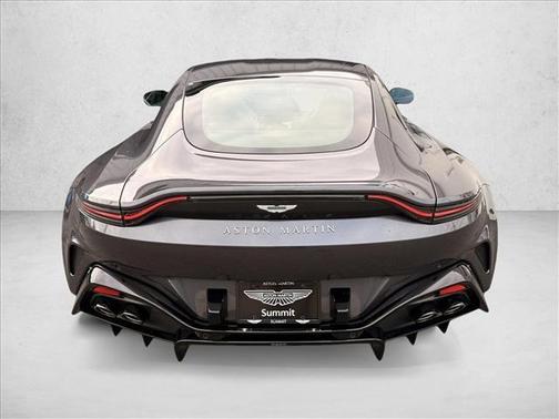 2026 Aston Martin Vantage Base