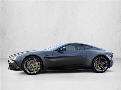 2026 Aston Martin Vantage Base