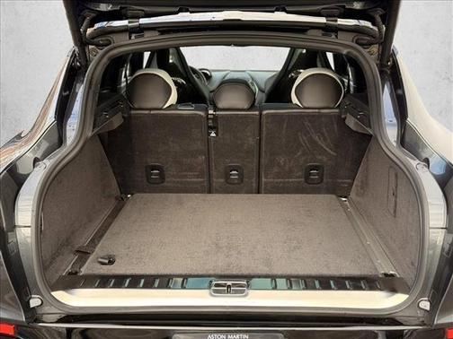 2023 Aston Martin DBX 707