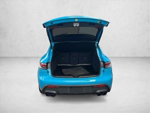 2022 Porsche Macan Base
