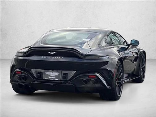 2026 Aston Martin Vantage Base