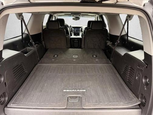 2016 Cadillac Escalade ESV Premium