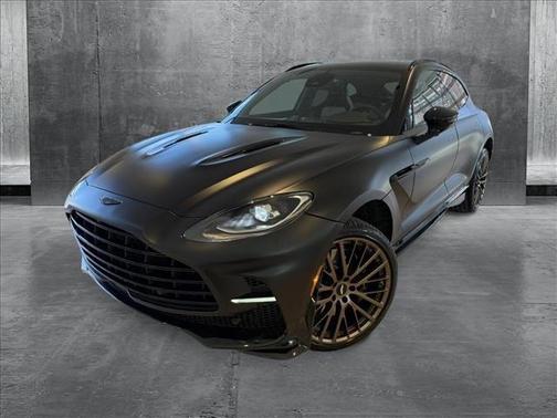 2025 Aston Martin DBX 707