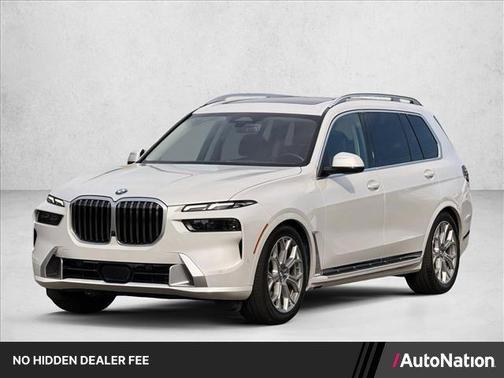 Mineral White Metallic 2025 BMW X7 xDrive40i