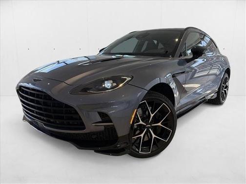 2025 Aston Martin DBX 707