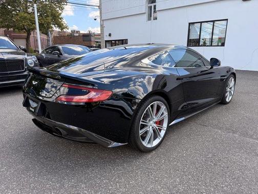 2014 Aston Martin Vanquish