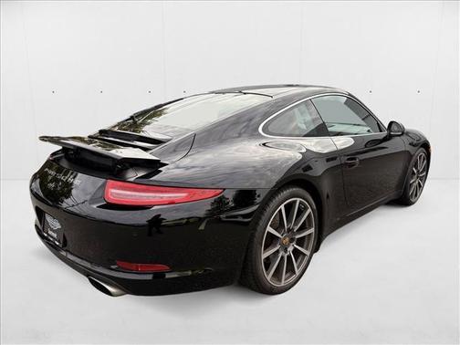2016 Porsche 911 Carrera