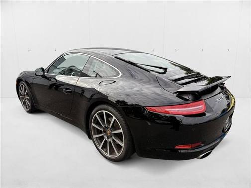 2016 Porsche 911 Carrera