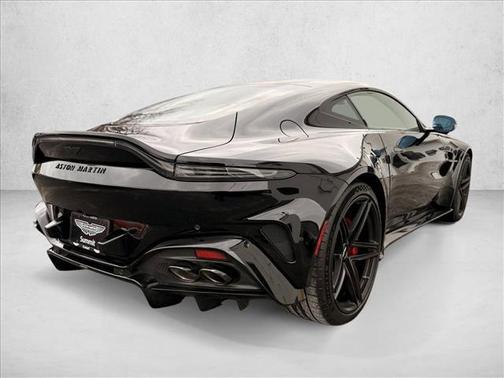 2025 Aston Martin Vantage Base