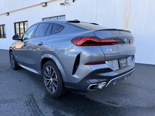 Gray 2025 BMW X6 xDrive40i