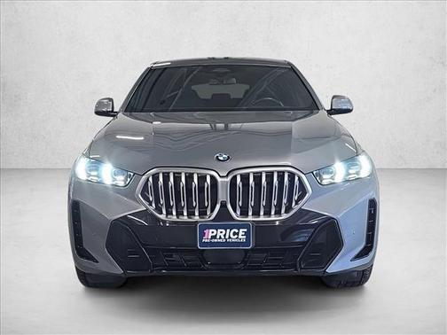 2025 BMW X6 xDrive40i