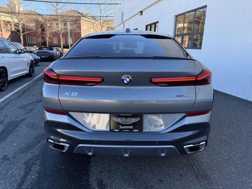 Gray 2025 BMW X6 xDrive40i