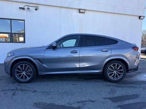 Gray 2025 BMW X6 xDrive40i