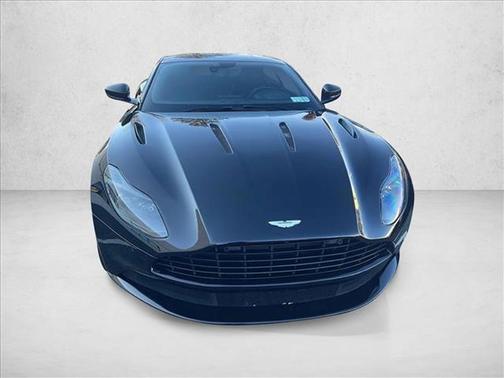 2019 Aston Martin DB11 AMR