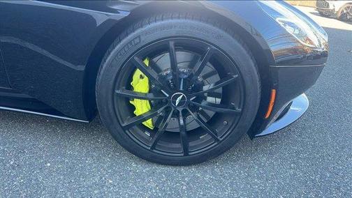 2019 Aston Martin DB11 AMR