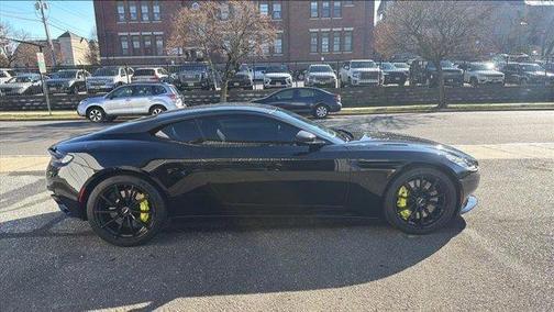 2019 Aston Martin DB11 AMR