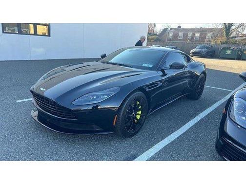 2019 Aston Martin DB11 AMR