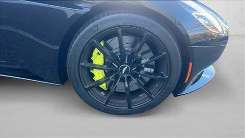 2019 Aston Martin DB11 AMR