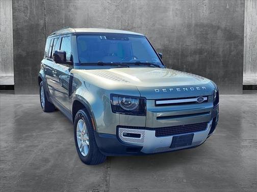 2022 Land Rover Defender 110 SE