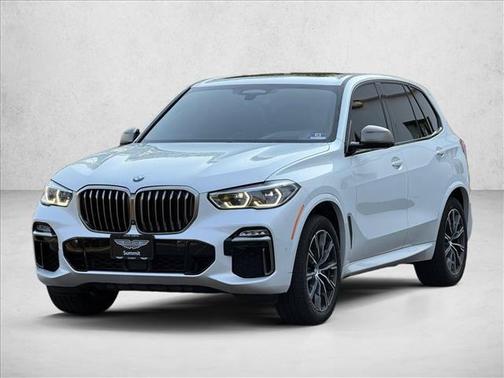 Mineral White Metallic 2020 BMW X5 M50i