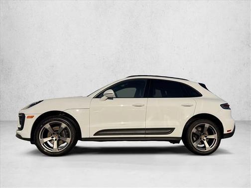 2024 Porsche Macan 