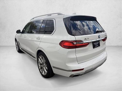 Alpine White 2022 BMW X7 xDrive40i