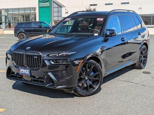 2025 BMW X7 M60i