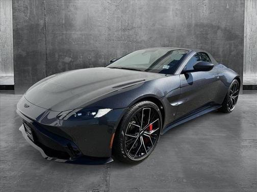 2021 Aston Martin Vantage Base