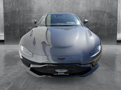 2021 Aston Martin Vantage Base