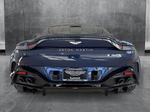 2025 Aston Martin Vantage Base