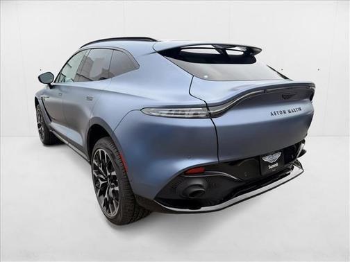 2021 Aston Martin DBX Base