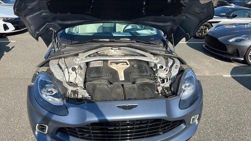 2021 Aston Martin DBX Base
