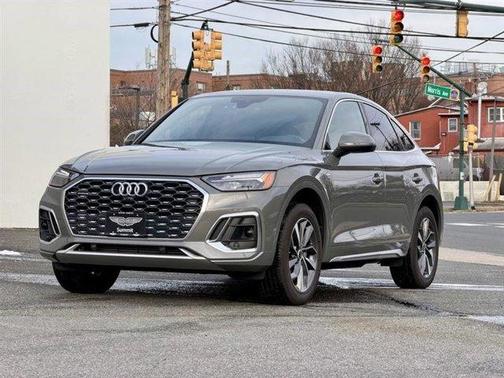 2023 Audi Q5 45 S line Premium Plus
