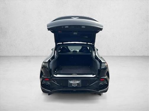 2023 Aston Martin DBX 707
