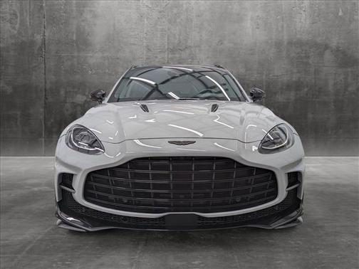 2024 Aston Martin DBX 707