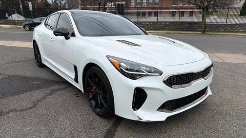 2022 Kia Stinger GT2