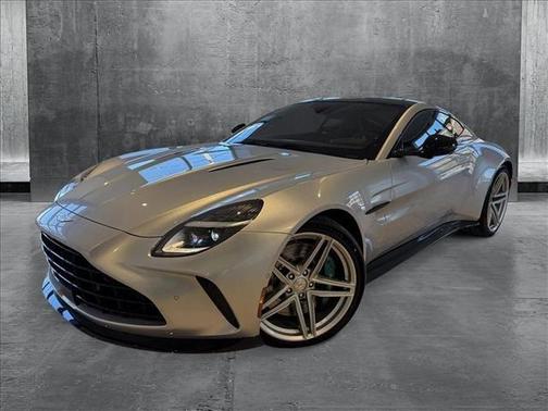 2025 Aston Martin Vantage Base