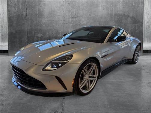2025 Aston Martin Vantage Base