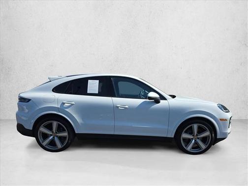 White 2024 Porsche Cayenne AWD